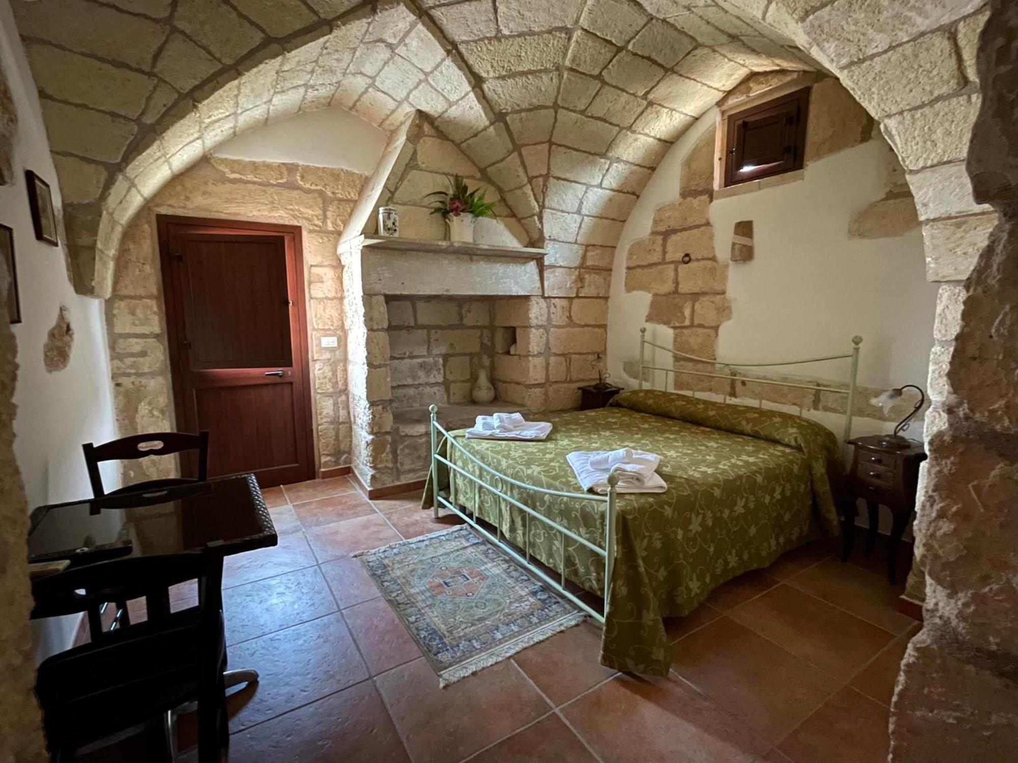 Agriturismo Masseria Saittole Карпиньяно-Салентино Экстерьер фото